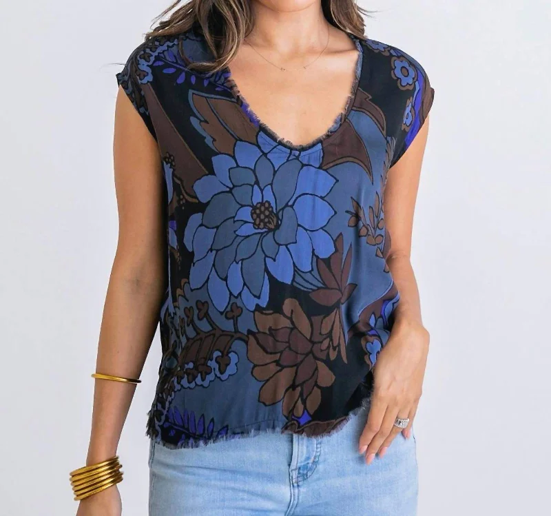 Floral Scoop Top In Blue Floral