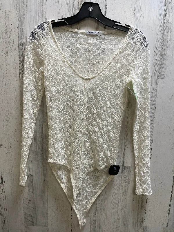 Bodysuit By Clothes Mentor In Cream, Size: S