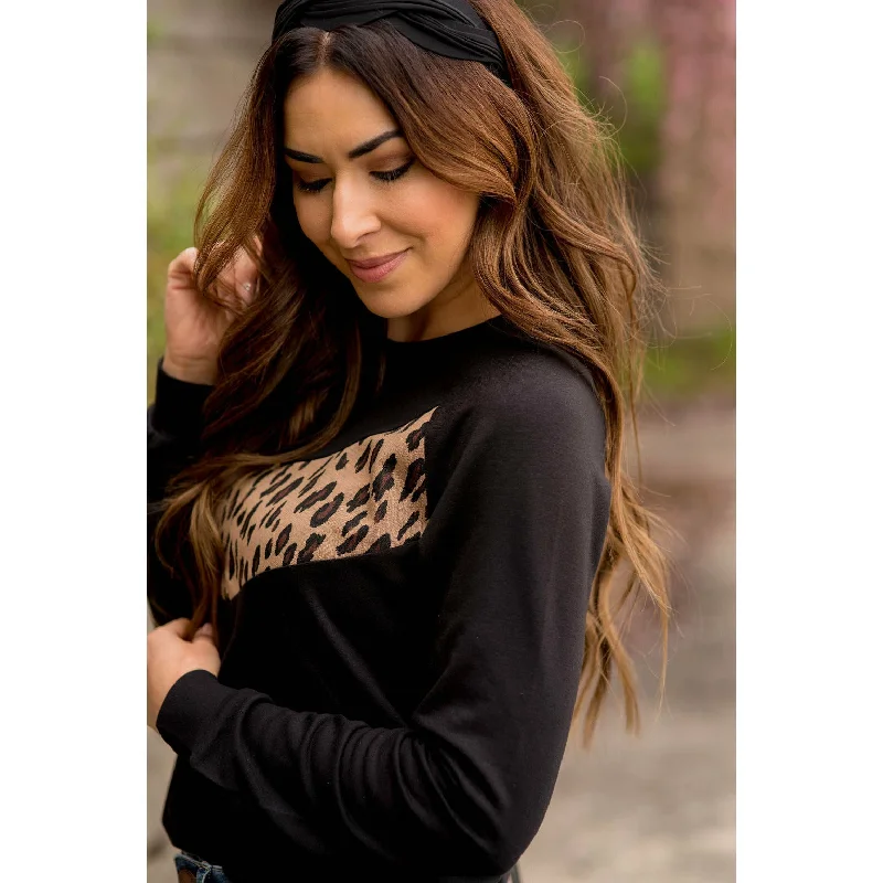 Leopard V-Blocked Long Sleeve Tee